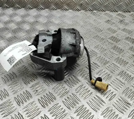 Audi A7 S7 4G Engine mount bracket 4G0199381LH