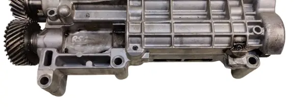 Nissan Pathfinder R51 Oil pump 