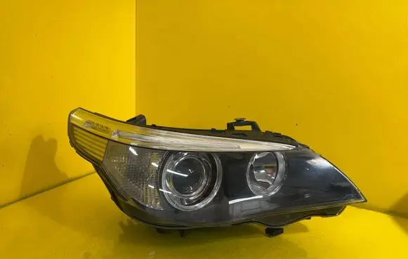 BMW 5 E60 E61 Headlight/headlamp 7044672-05