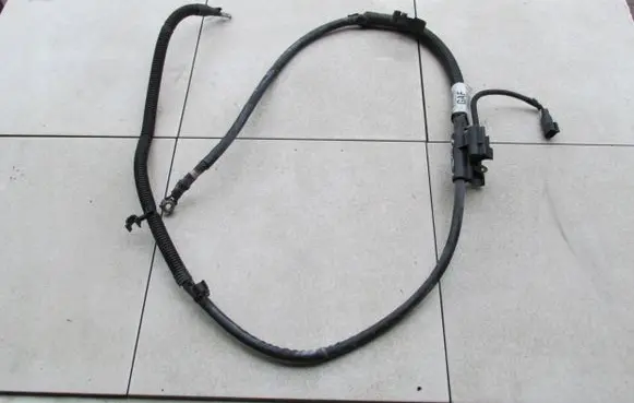 Ford Focus EUR ISO radio connector AV6T14A280GAF