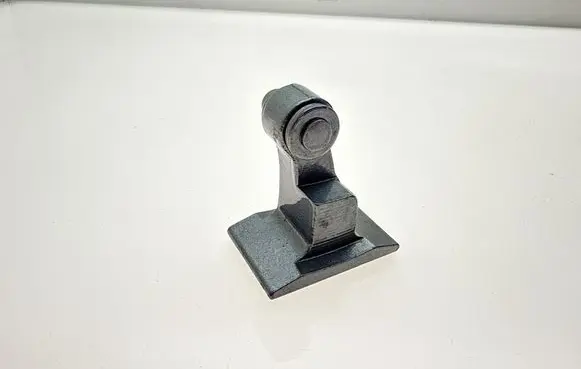 BMW 1 F40 Front door lower hinge 5A1FCA6 FNGA