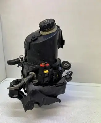Infiniti Q50 Power steering pump 13x020442