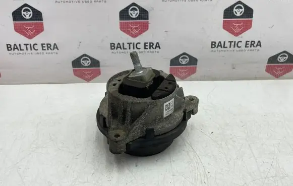 BMW 1 F20 F21 Engine mount bracket 6787657 050412