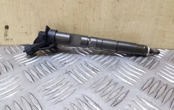 Toyota Auris E180 Fuel injector 236700W020 0445116054