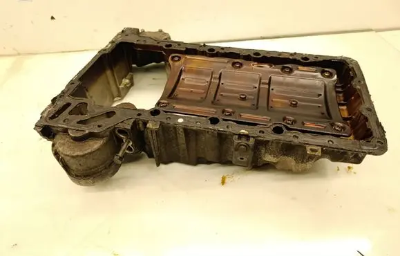 Oil sump