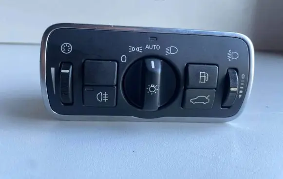 Volvo S60 Light switch 30739456 10096705 0902