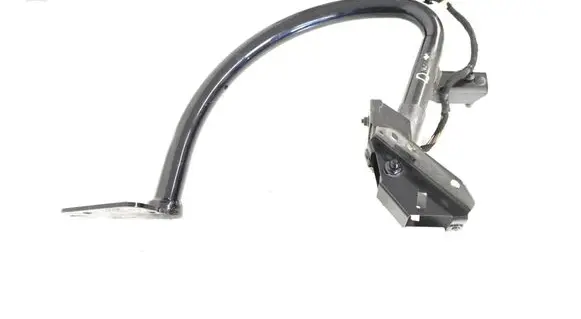 Audi A4 S4 B8 8K Tailgate/trunk/boot hinge 8K5827302