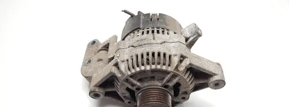 Opel Tigra A Generator/alternator 90413760 0123120001