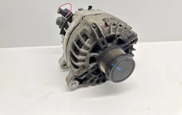 Citroen C4 II Picasso Generator/alternator 9810525380 TG15S218 2624310C