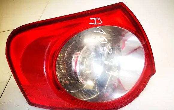 Volkswagen PASSAT B6 Rear/tail lights