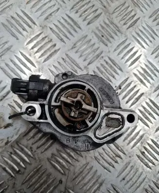 Peugeot 307 Vacuum pump