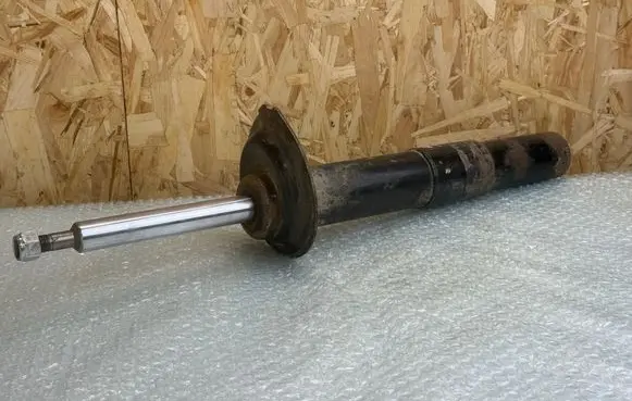 BMW 5 E60 E61 Front shock absorber/damper 