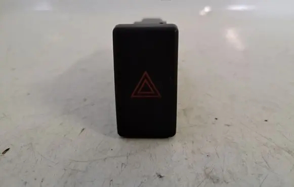 Toyota Avensis T250 Hazard light switch 8433205050