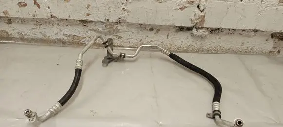 Maserati Grecale Air conditioning (A/C) pipe/hose 06701564370