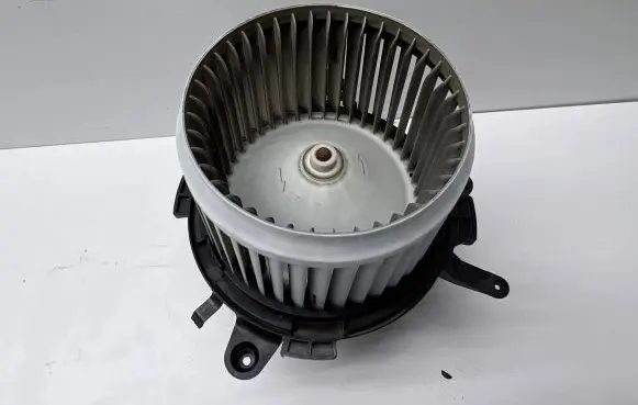 Citroen Jumpy Heater fan/blower 5P1330100