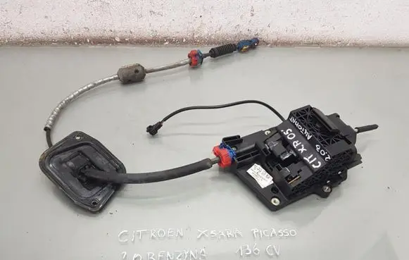 Citroen Xsara Picasso Gear selector/shifter in gearbox 