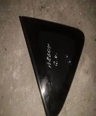 Mazda 3 II Rear side window