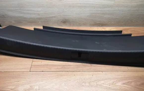Volkswagen Tiguan Trunk/boot sill cover protection 5NA863459D