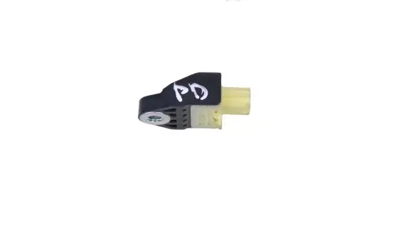 Lexus RC Airbag deployment crash/impact sensor 8983133050