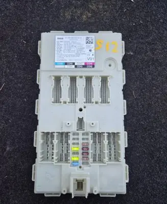 BMW 7 G11 G12 Comfort/convenience module 6820916 A2C87721503 000034AE