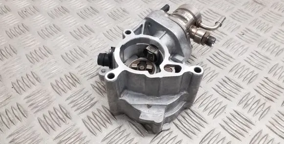 Audi A4 S4 B9 Vacuum pump 06N145100E 06Q127025B