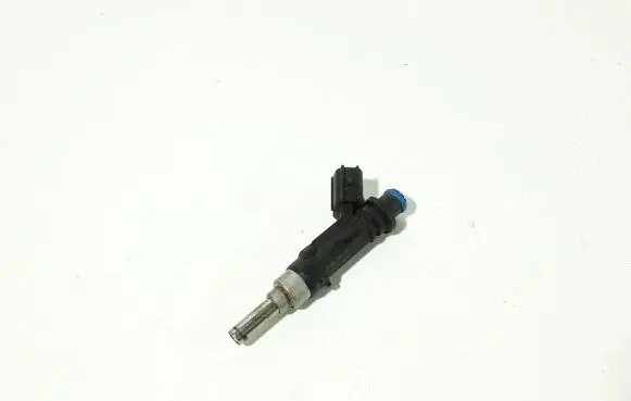 Toyota Auris 150 Fuel injector 2320947010 0280158213