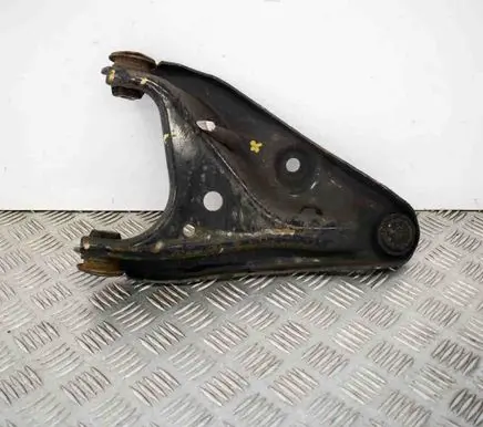 Dacia Sandero Front lower control arm/wishbone TMA0817673 545007106R