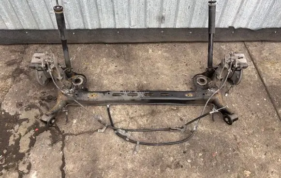 Suzuki Swift III Rear suspension assembly kit set 