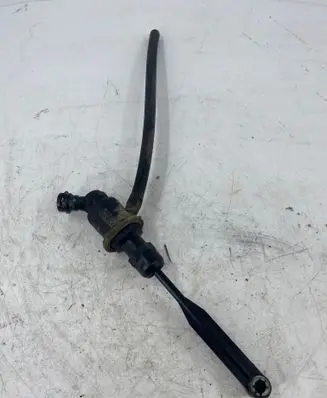 Renault Master III Clutch master cylinder C1009273 804836 0682005