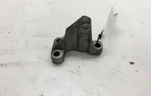 BMW 5 F10 F11 Fuel pump bracket 8511628