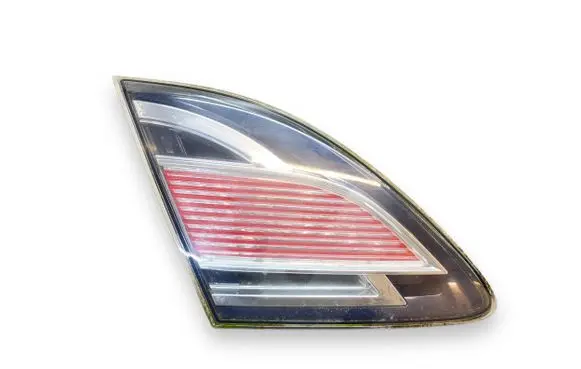 Mazda 6 Tailgate rear/tail lights GS1F513F0
