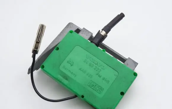 Volvo S60 Aerial antenna amplifier 9459222