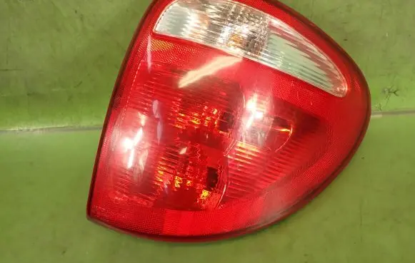 Chrysler Town & Country IV Rear/tail lights