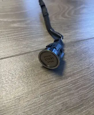 Opel Astra L Engine start stop button switch 98454764DX
