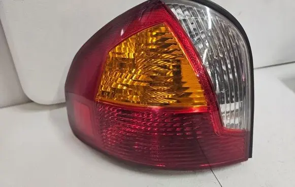 Hyundai Santa Fe Rear/tail lights 42432432432