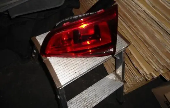 Volkswagen Golf VII Tailgate rear/tail lights