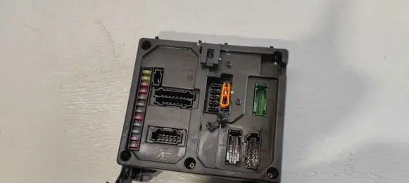 Ford Galaxy Comfort/convenience module 7M3962258S S110730300 S108151001