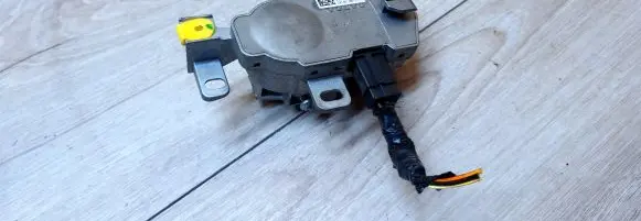Volvo V50 Steering wheel lock P30776153 T06086b29