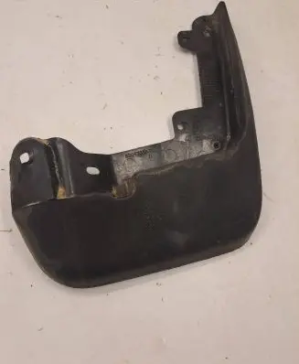 Dacia Sandero III Front mudguard 8201735531