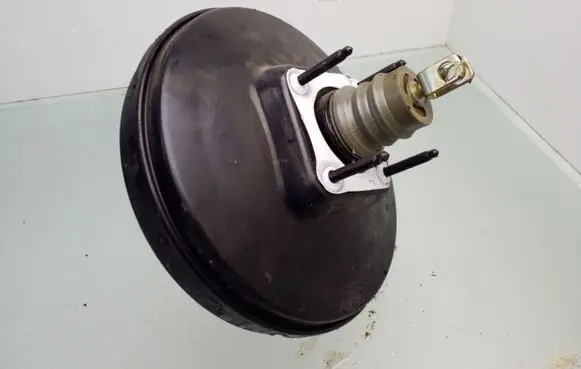 Ford Focus C-MAX Brake booster 3M512B195AH