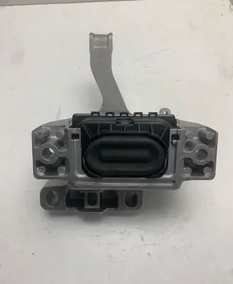 Volkswagen Golf VII Engine mount bracket 5Q0199262BJ
