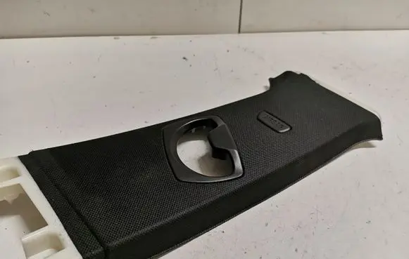 BMW 3 F30 F35 F31 (B) pillar trim (top) 7220998