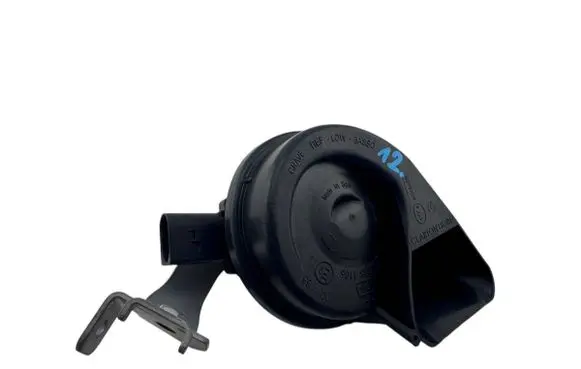 Audi A4 S4 B9 8W Horn signal 8S0951221