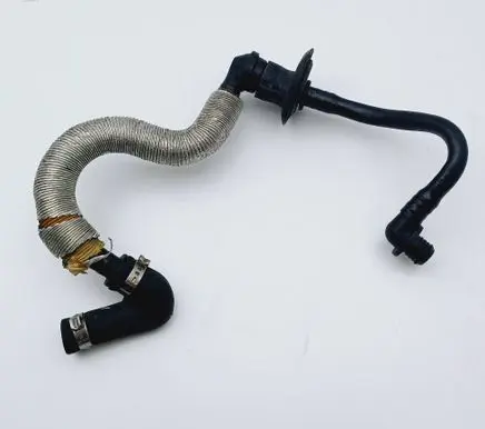 Audi A6 S6 C5 4B Vacuum line/pipe/hose 027133783B 8D0611743B