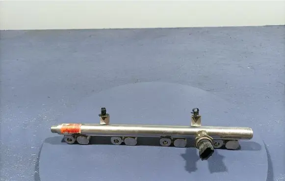 Hyundai Tucson TL Fuel main line pipe 353502B380