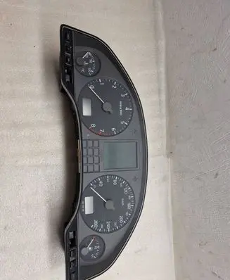 Audi A8 S8 D2 4D Speedometer (instrument cluster) 4D0919033AF