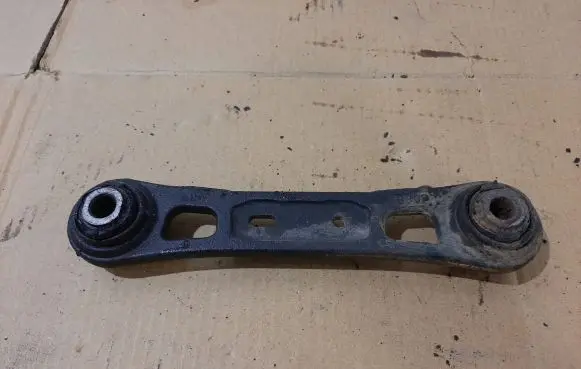 Volvo XC60 Rear control arm 8G915K743VB