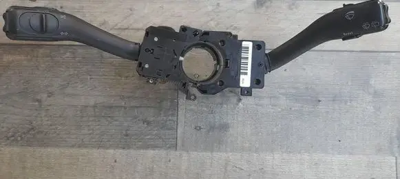 Volkswagen PASSAT B5 Headlight wiper switch 4B0953503H