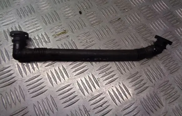BMW 5 E39 Breather hose/pipe 1115-1432559-07