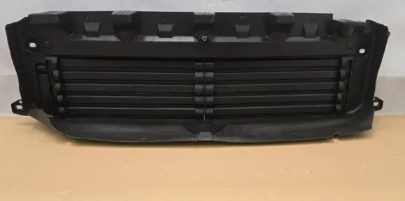 Volvo XC40 Bonnet/hood grill 32227592 01022024